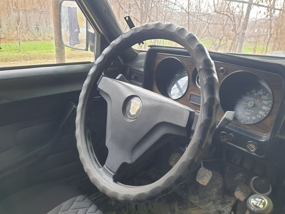 Gaz 3129 yil 1996 gazi 100 talik temir