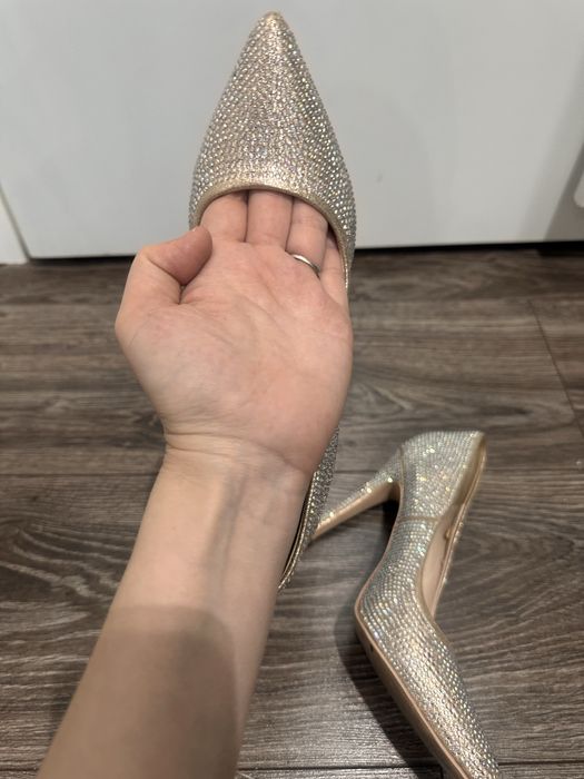 Туфли в стразах как у золушки