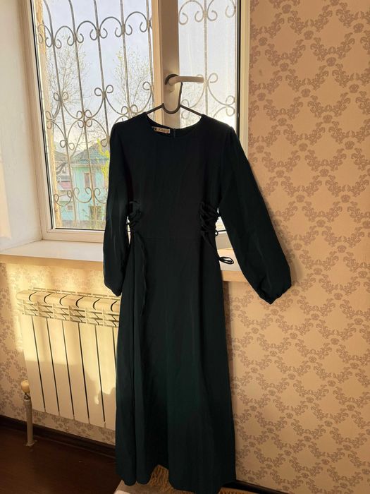 Продам платье новое