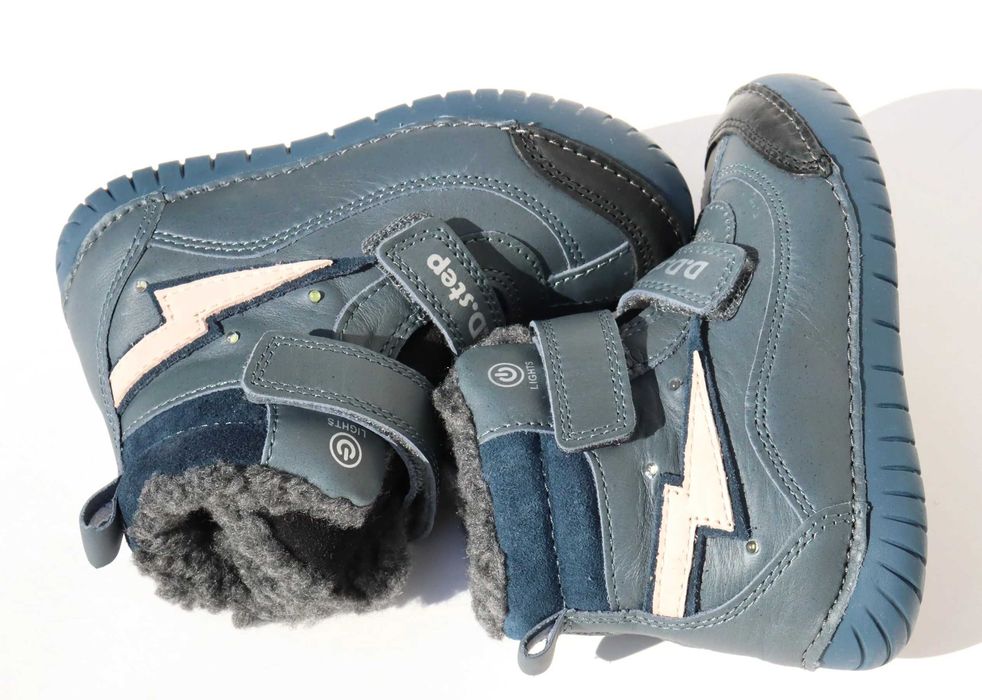 НОВО! Зимни боти за момче DD Step -LED Светещи 25-30