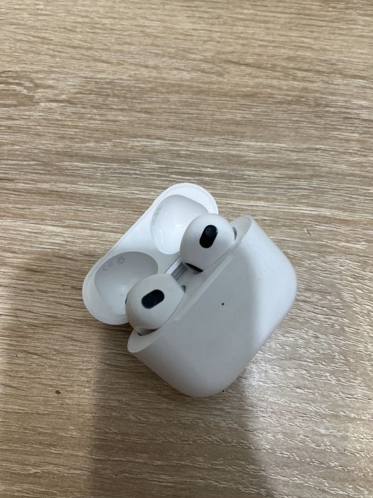 Наушники аир подсы