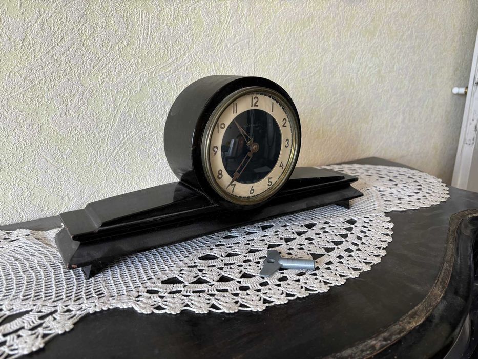 стаен часовник Весна