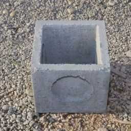 Cămine din beton pătrate – cămine apometru, canalizare și instalații