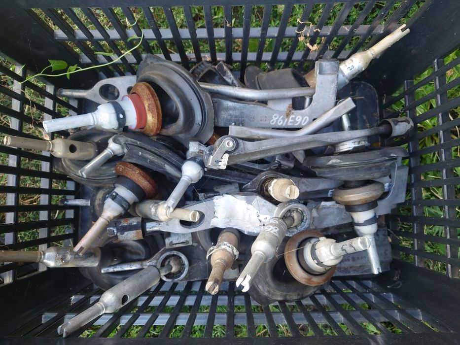 БМВ Лостов механизъм лост скорости ръчка  е46 е39 х3 х5 bmw f10 **