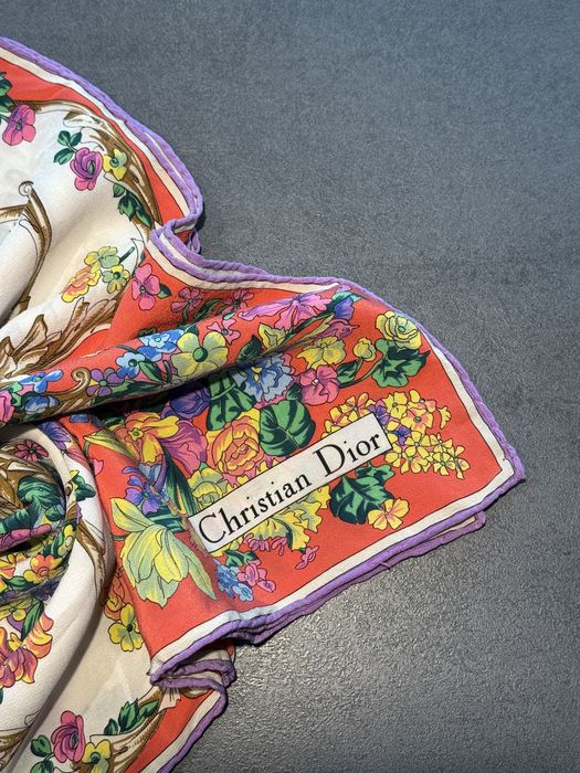 Копринен шал Christian Dior