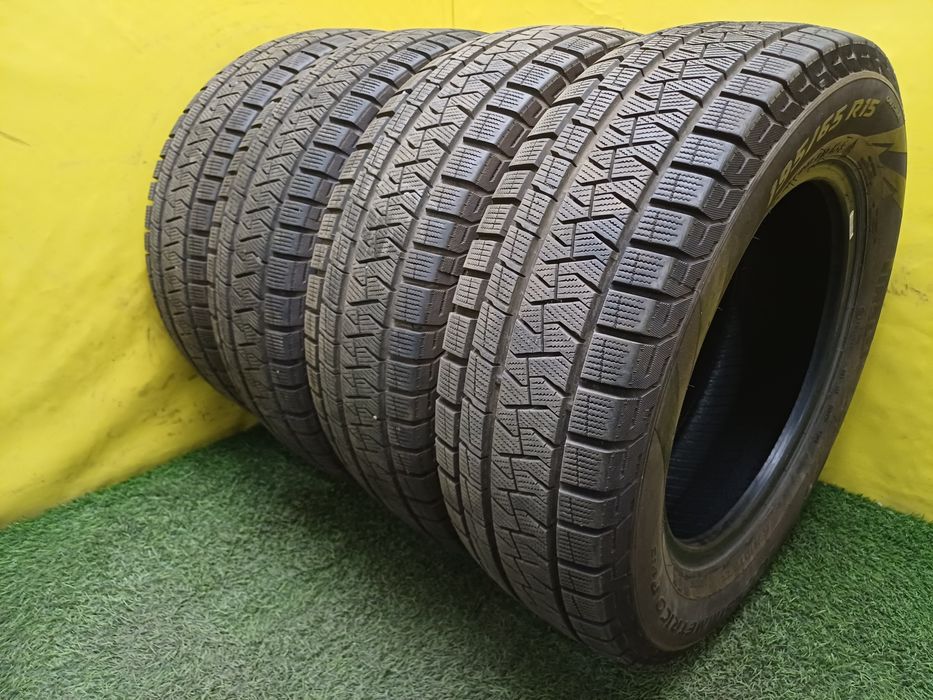 Шины 195/65 R15 Pirelli комплект.
