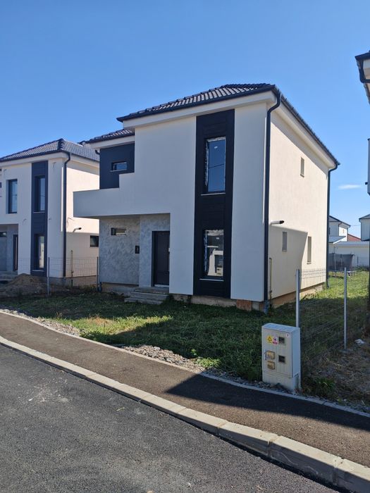 Casa noua unifamiliala semifinisata sau finisata. NEGOCIABIL !