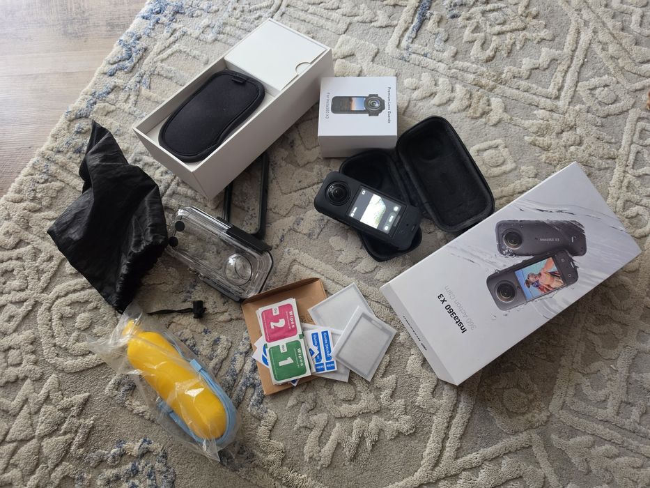 Insta 360 x3 128 gb.
