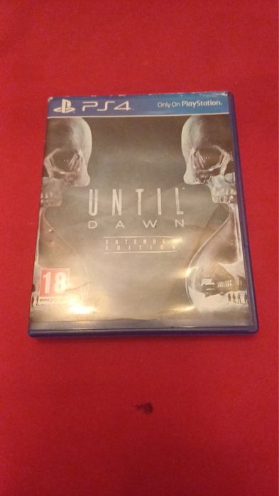 Плейстейшън 4 и 2 диска