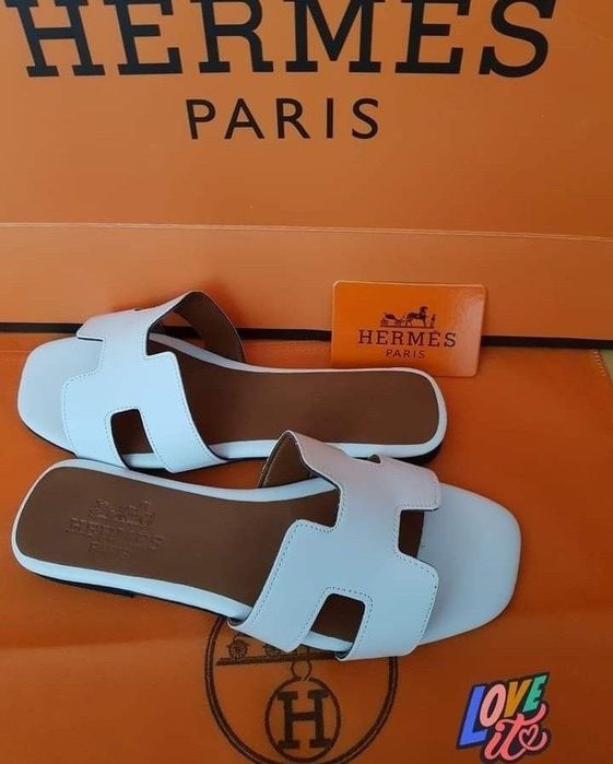 Papuci dama,made in Italy,marimi 36,37,38,39,40,41,saculet, etichetă incluse