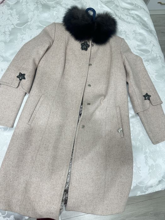 Продам срочно пальто