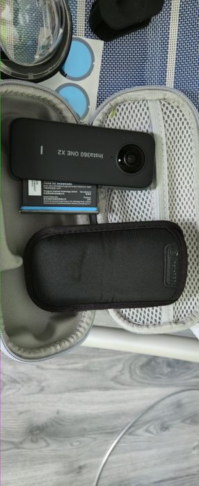 Insta 360 One X2