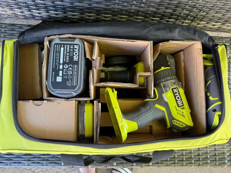 Trusa scule electrice Ryobi R18CK4F-252S, acumulatori 2 Ah si 5 Ah