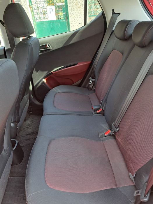 Vând Hyundai I 10