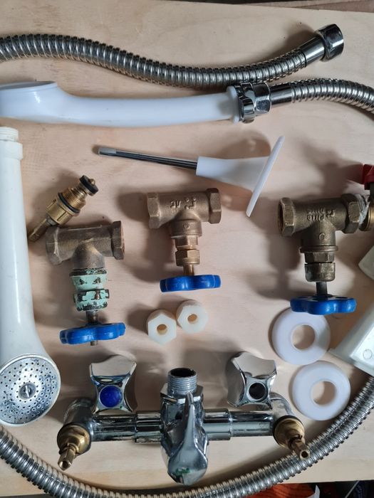 сантехзапчасти разные