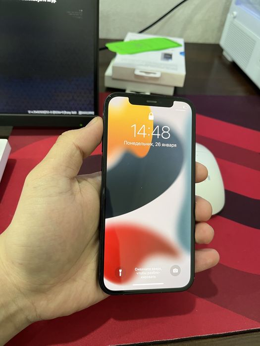 Продам айфон 12 256гб