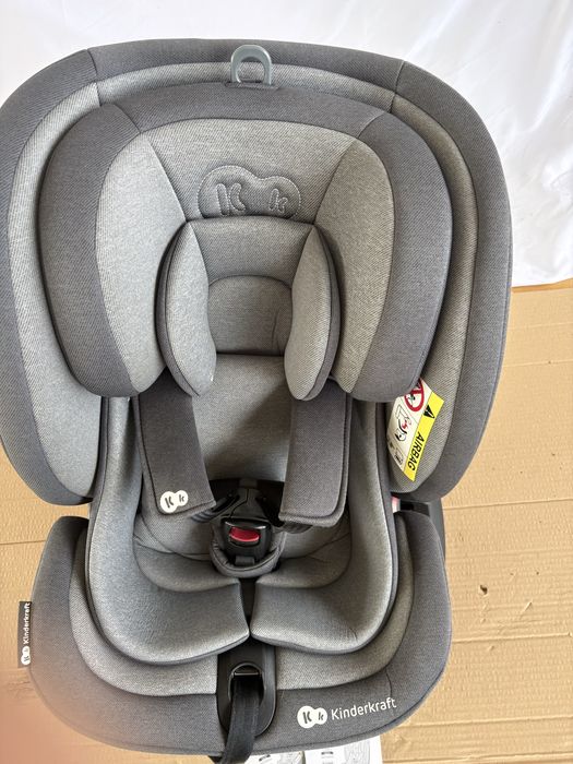 Scaun auto Kinderkraft Xpedition ,rotativ 360 , dela nastere la 36 kg