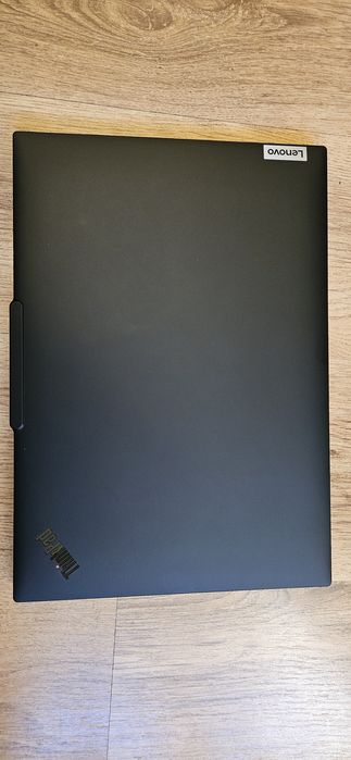 Lenovo Thinkpad T16 gen 3 ultra7 165u