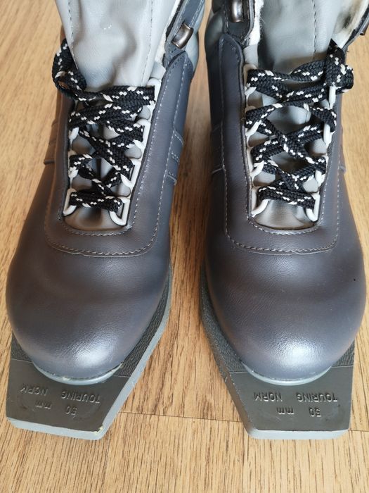 Ски обувки 38 номер