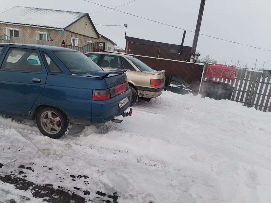 Продам ваз 2110.