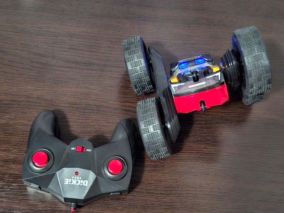 Masinuta cu radiocomanda - tumbling flippy