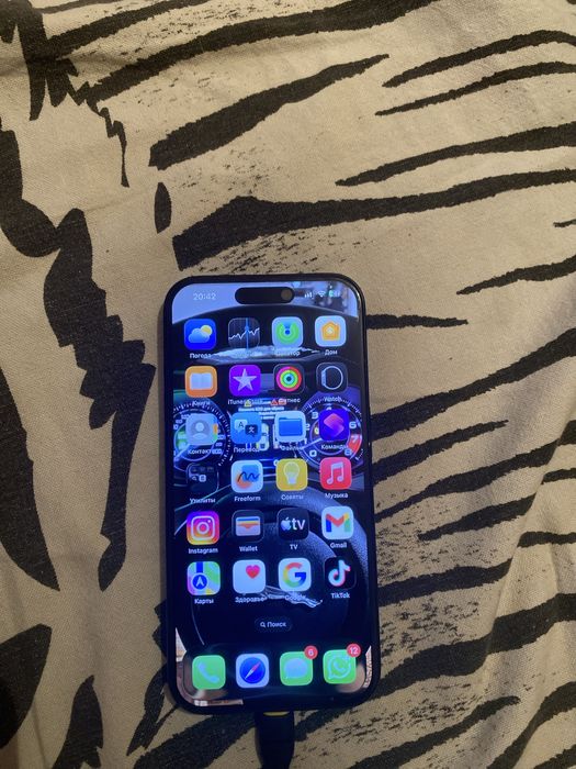 Продам 15 про iphone pro
