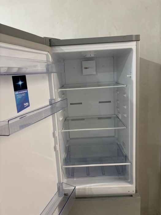 Холодильник beko