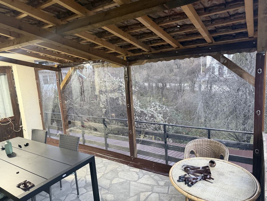 Ветроупорни завеси,тенти,покривала,винил,кристал,барбекю,навеси,шатри.