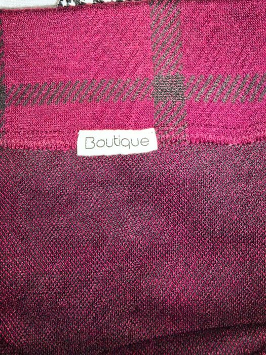 Vând fustă damă, scurtă