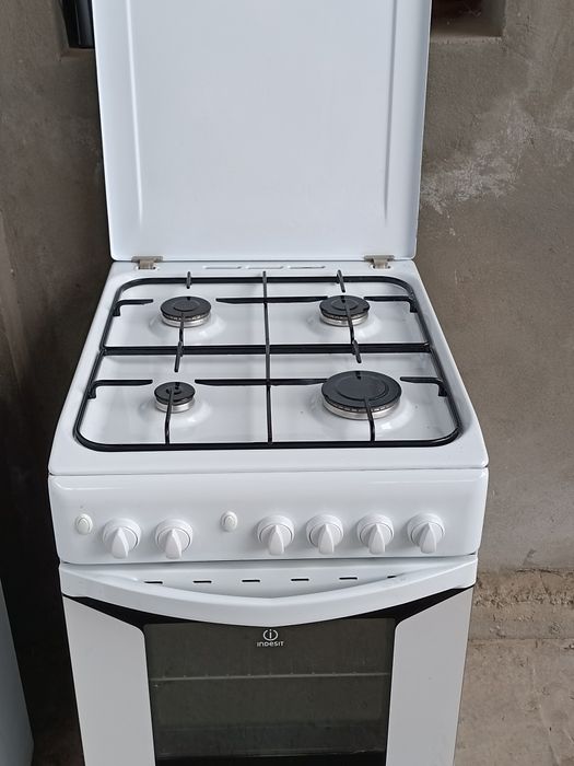 Продается газовая плита
