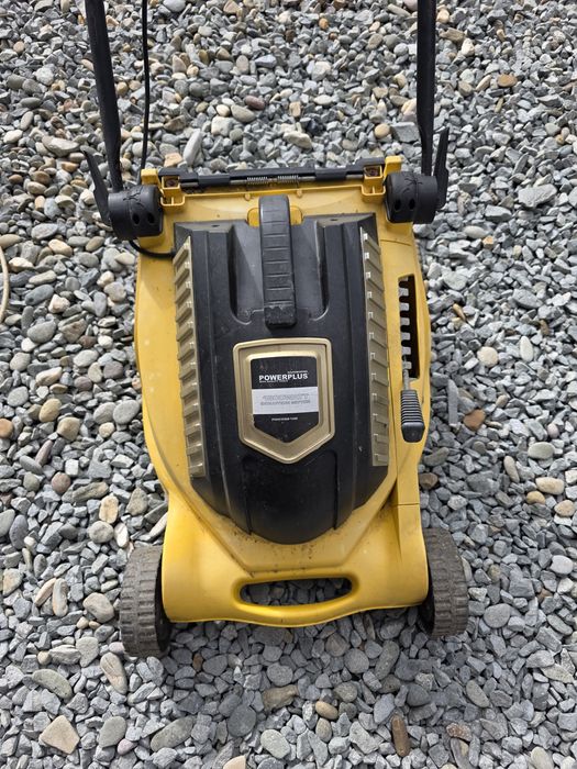 Masina de tuns gazon electrica
