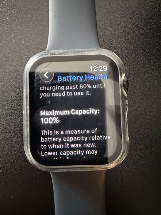 Apple Watch SE 24 44mm