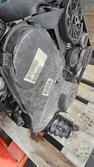 Двигател Volvo V70 163кс D5