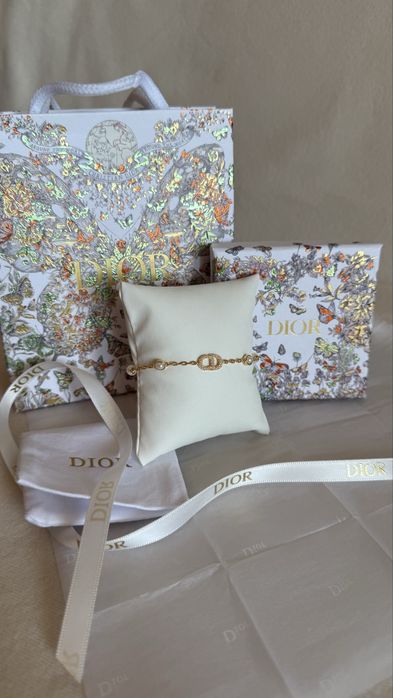 Bratara Dior aurie