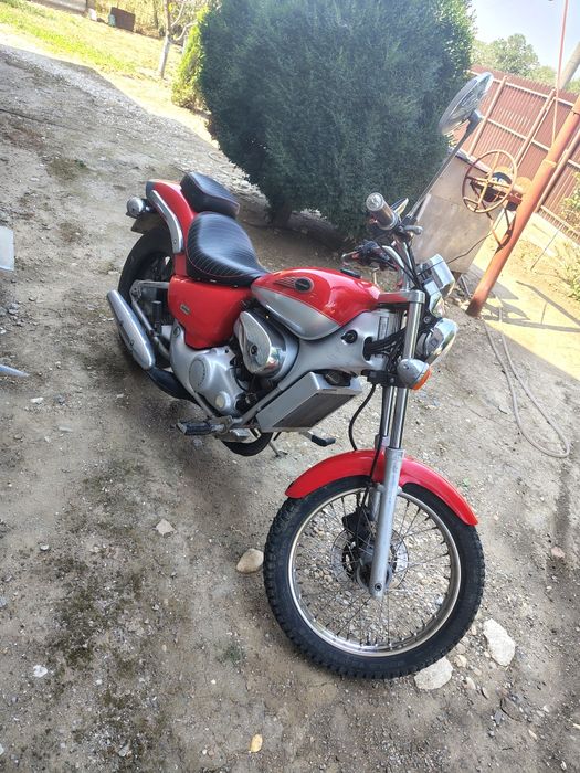 Vând Aprilia classic