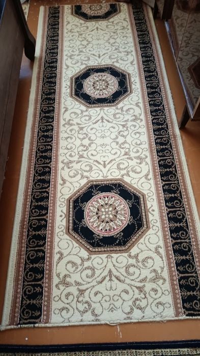 Продаётся ковровая дорожка
