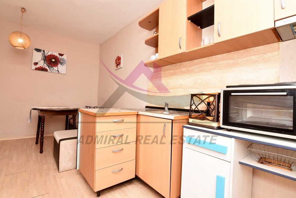 Продава се Двустаен апартамент в Варна, Лятно кино Тракия - 50 кв.м за 2100 €/кв.м - Снимка #1