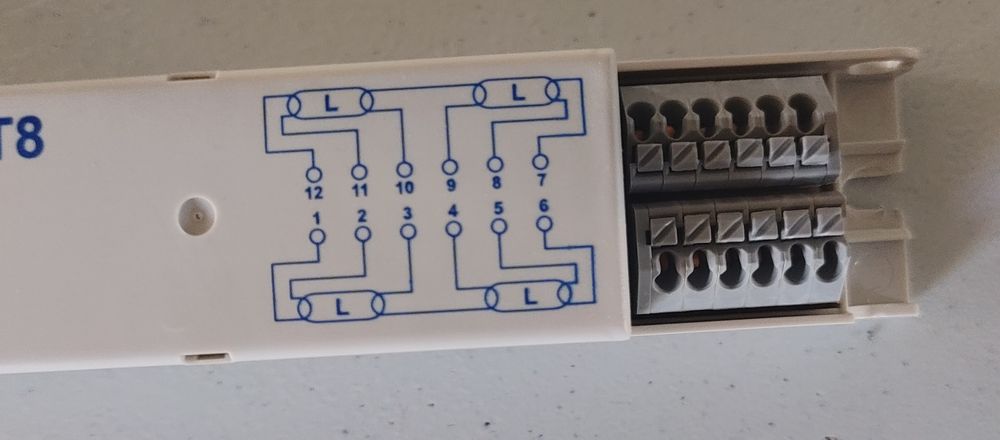 Balast electronic neon T8 4x18 Watt