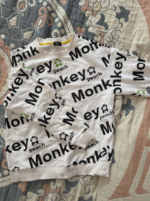 Белый свитшот / толстовка Monkey Peach