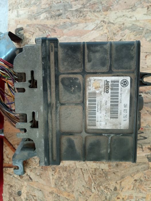 Calculator cutie automata Golf 4 1.9 tdi cod 09A927750N