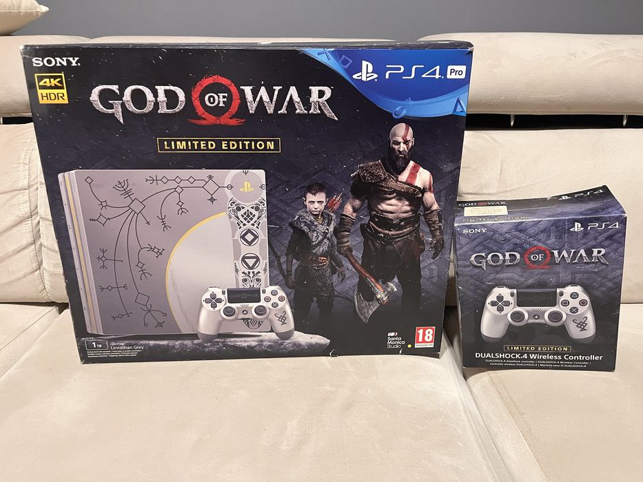 Ps4 Pro Limited Edition God of War + 3 jocuri