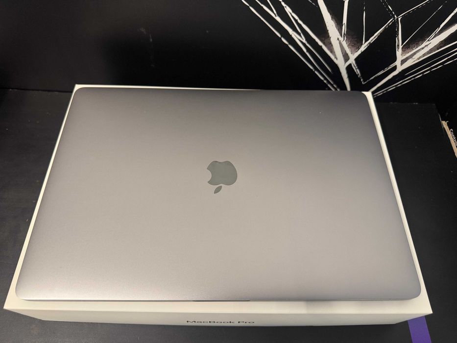 macbook pro 2017 - Laptopuri oferte online | OLX.ro