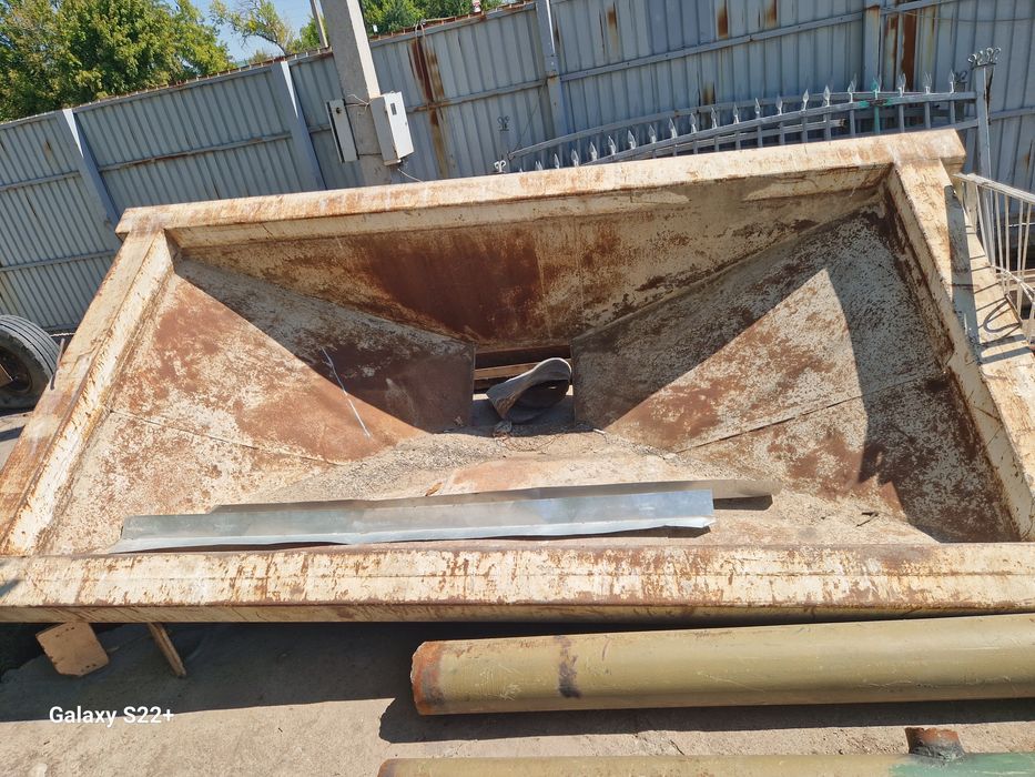 Силос, Воронка, емкость