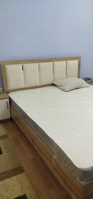 Arenda 2 kom kvartira s remontom,s mebelyu i tehnikoy