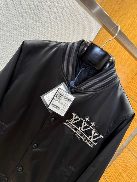 Geaca Louis Vuitton Calitate Premium