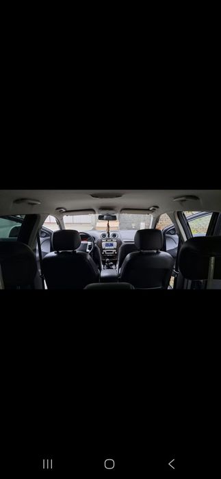 Ford Mondeo GHIA