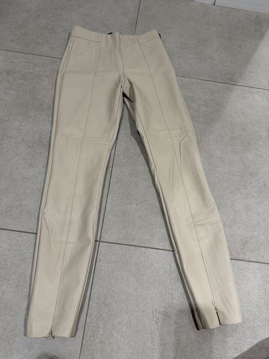 Бежов кожен клин Zara