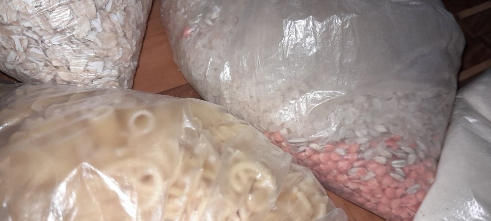 Еды для собака или курицу все за 500 тг