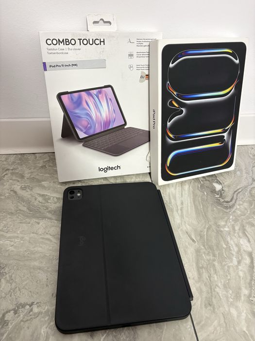 iPad Pro M4 11” 256gb + tastatura Combo Logitech 100% baterie !