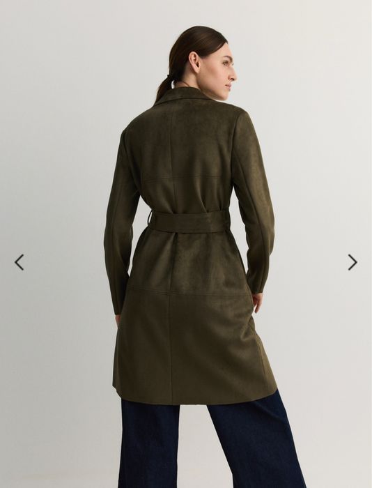 Палто от изкуствен велур Reserved